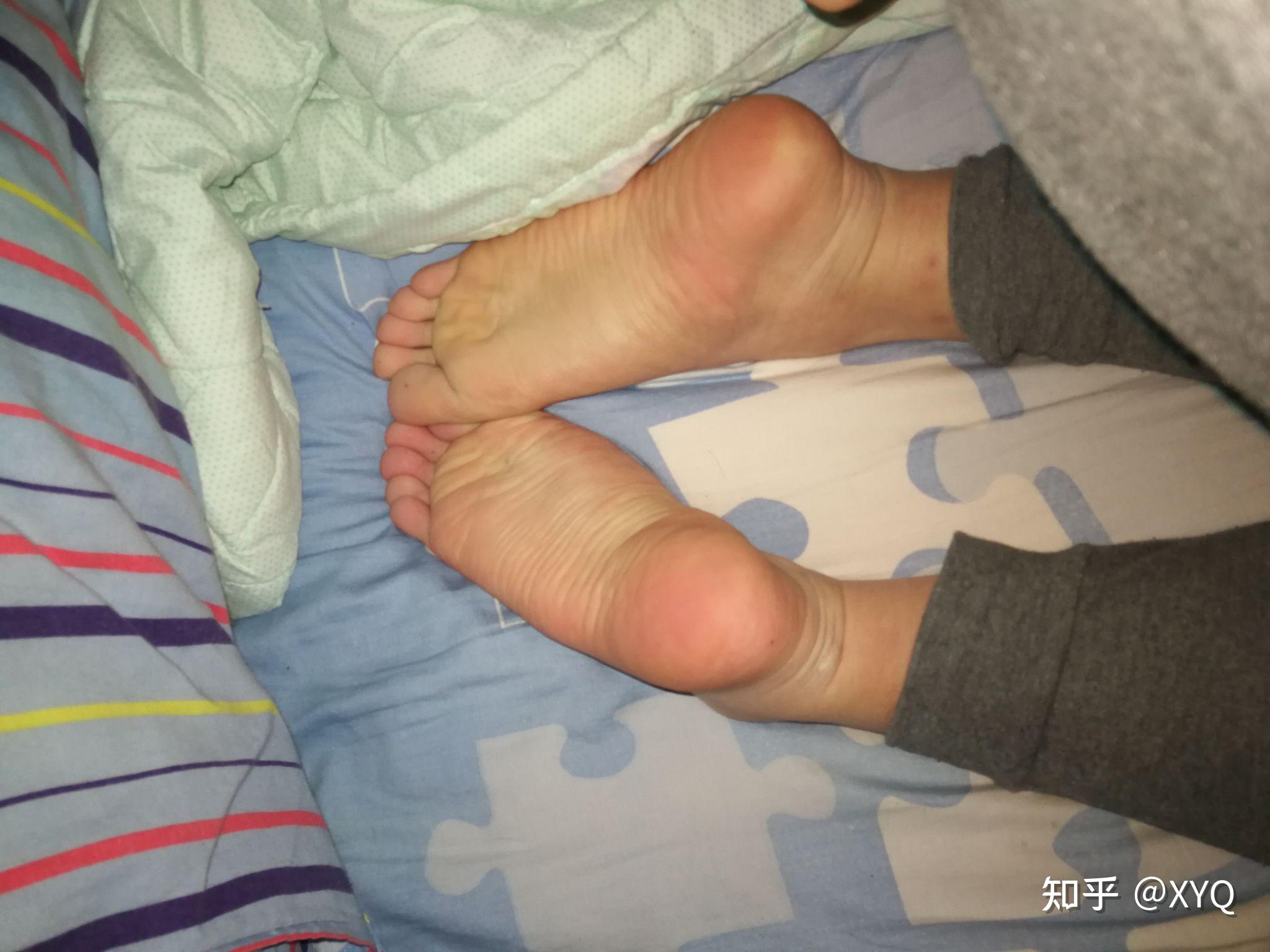 什么样的脚底脚型看上去比较好看? - 知乎