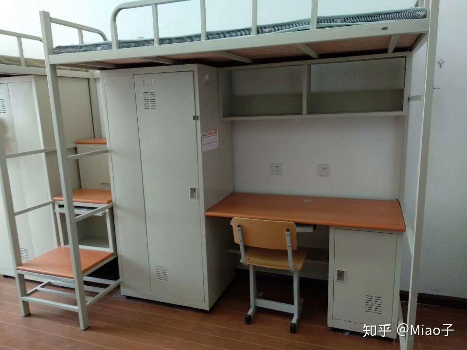辽大和大连海事大学行政管理考研怎么选