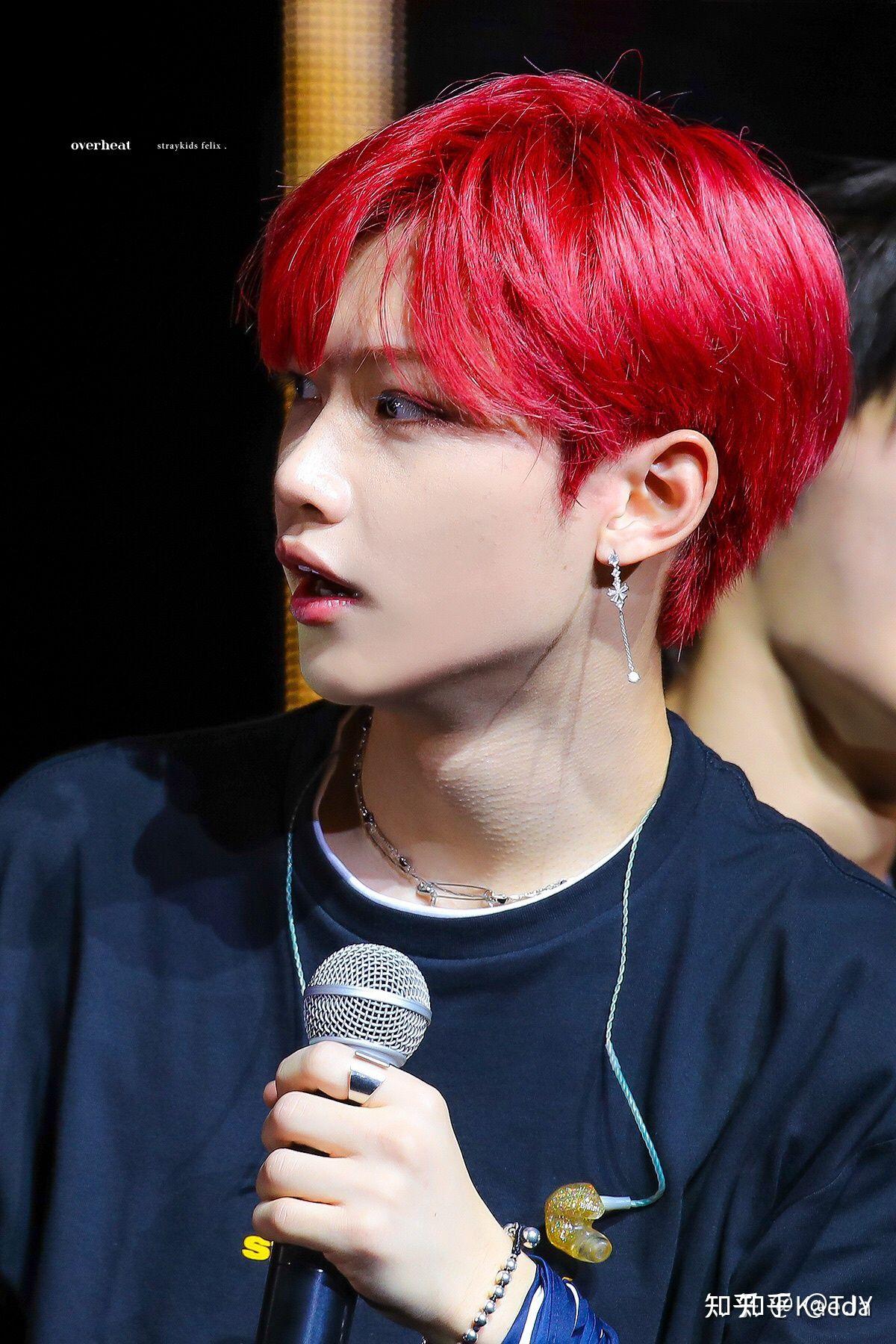 有人深扒straykids李龙馥felix变脸史吗? - 知乎