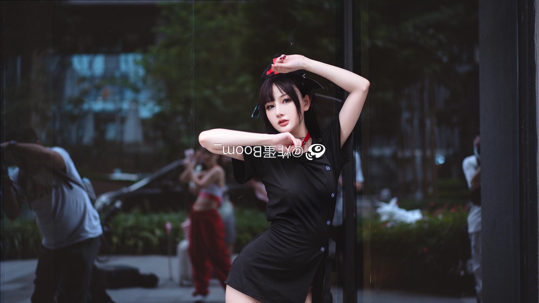 炸蛋Boom图集欣赏，潜伏者黑夜中的女杀手-美学艺术库