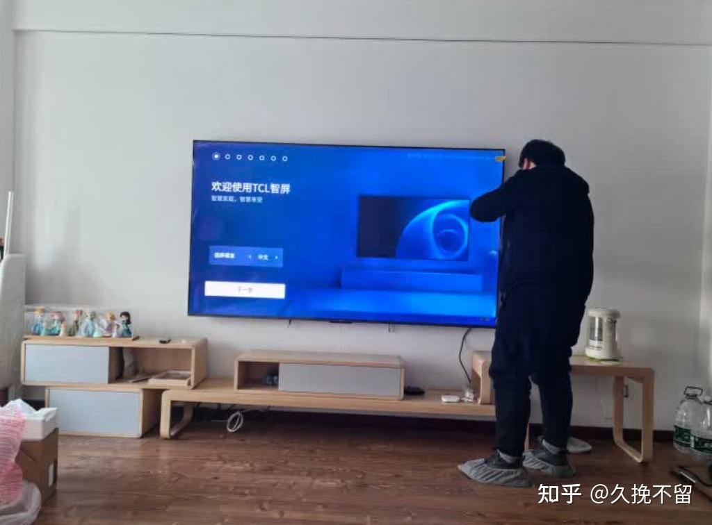电视越大越好?实测数据告诉你:75寸和85寸的真正差距 - 知乎
