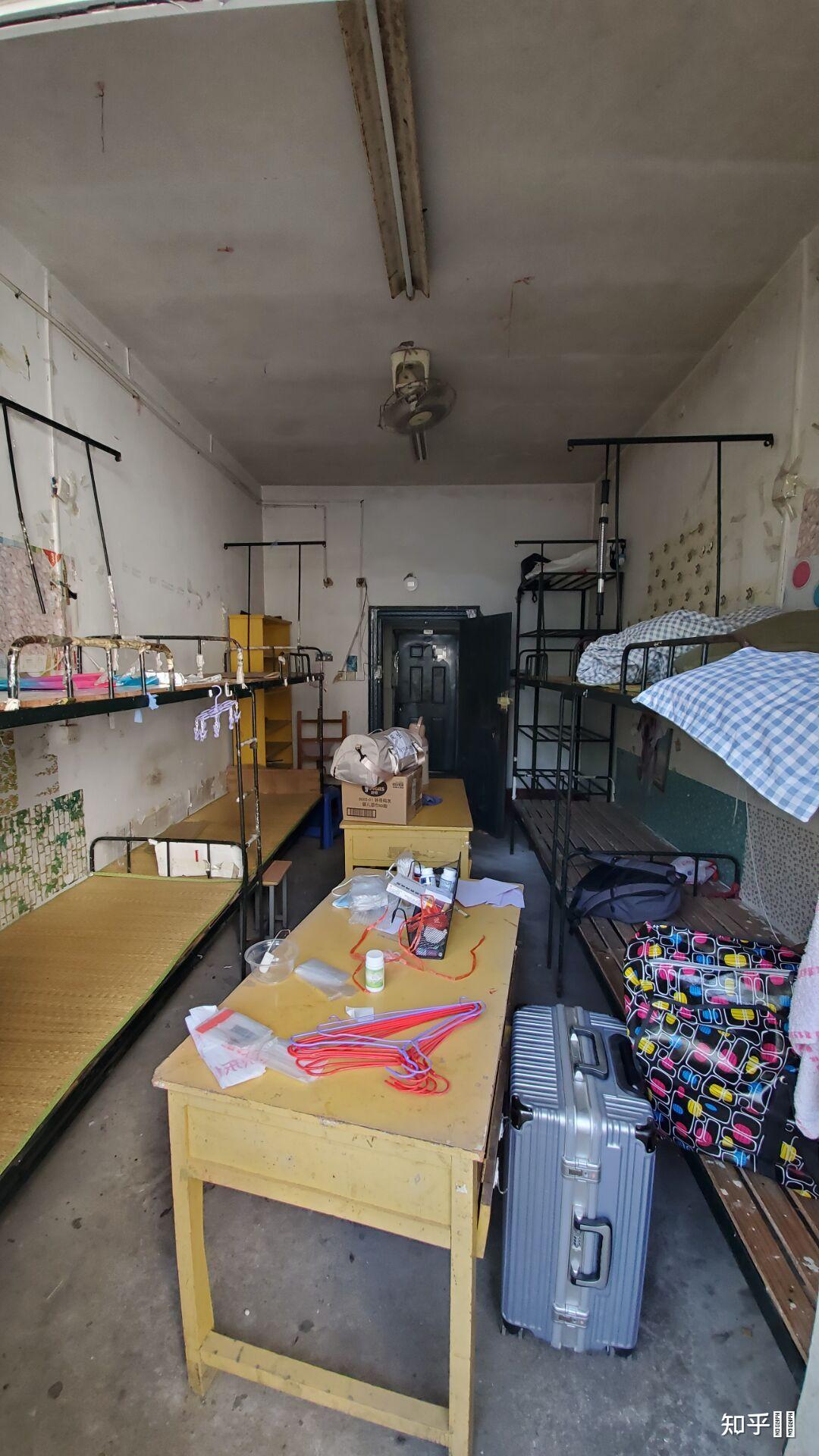 皖南医学院的宿舍条件如何?校区内有哪些生活设施? - 知乎