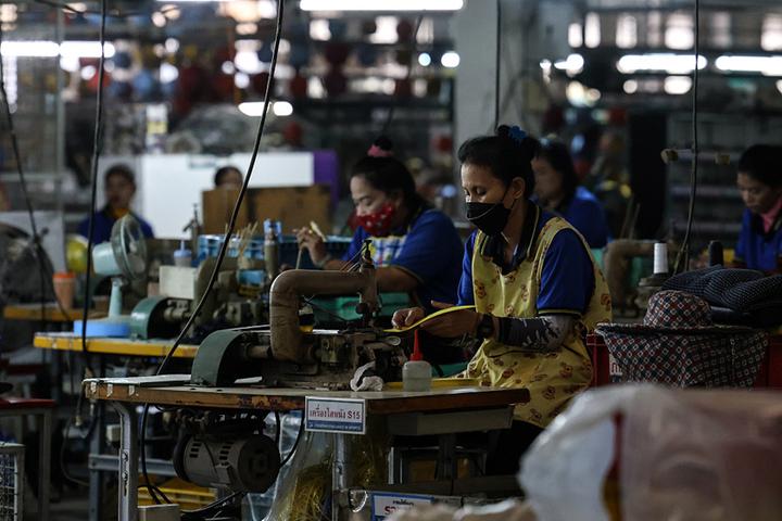 泰国制造业危机四伏 平均每月百家工厂关闭