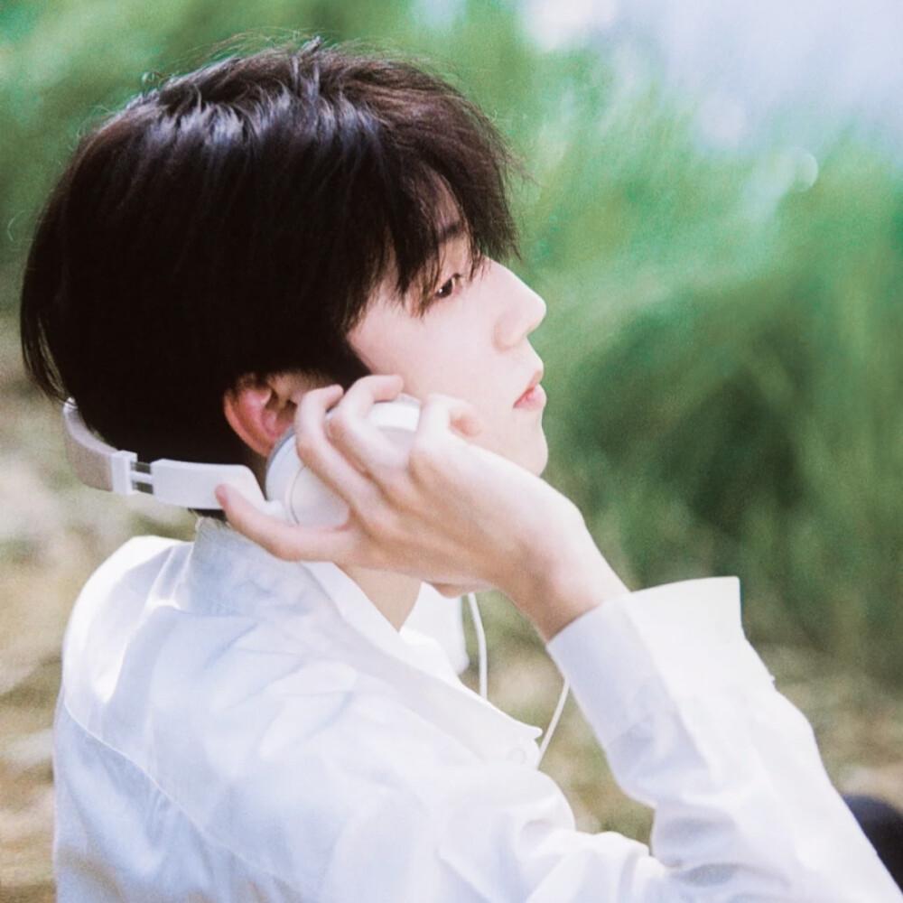 男生真人帅气头像有哪些