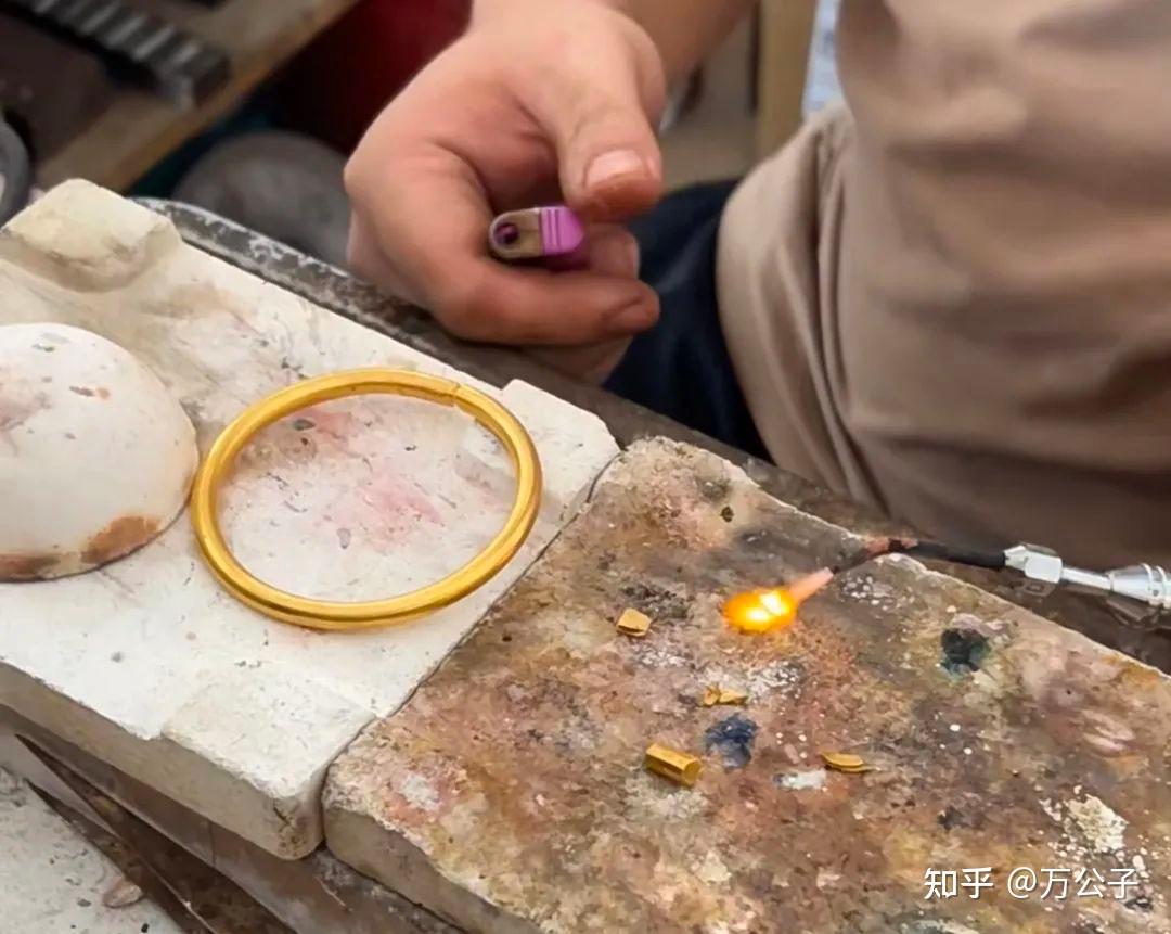 5角硬币含黄金？是真的还是假的？多亏银行朋友提醒，看完开眼界- 知乎