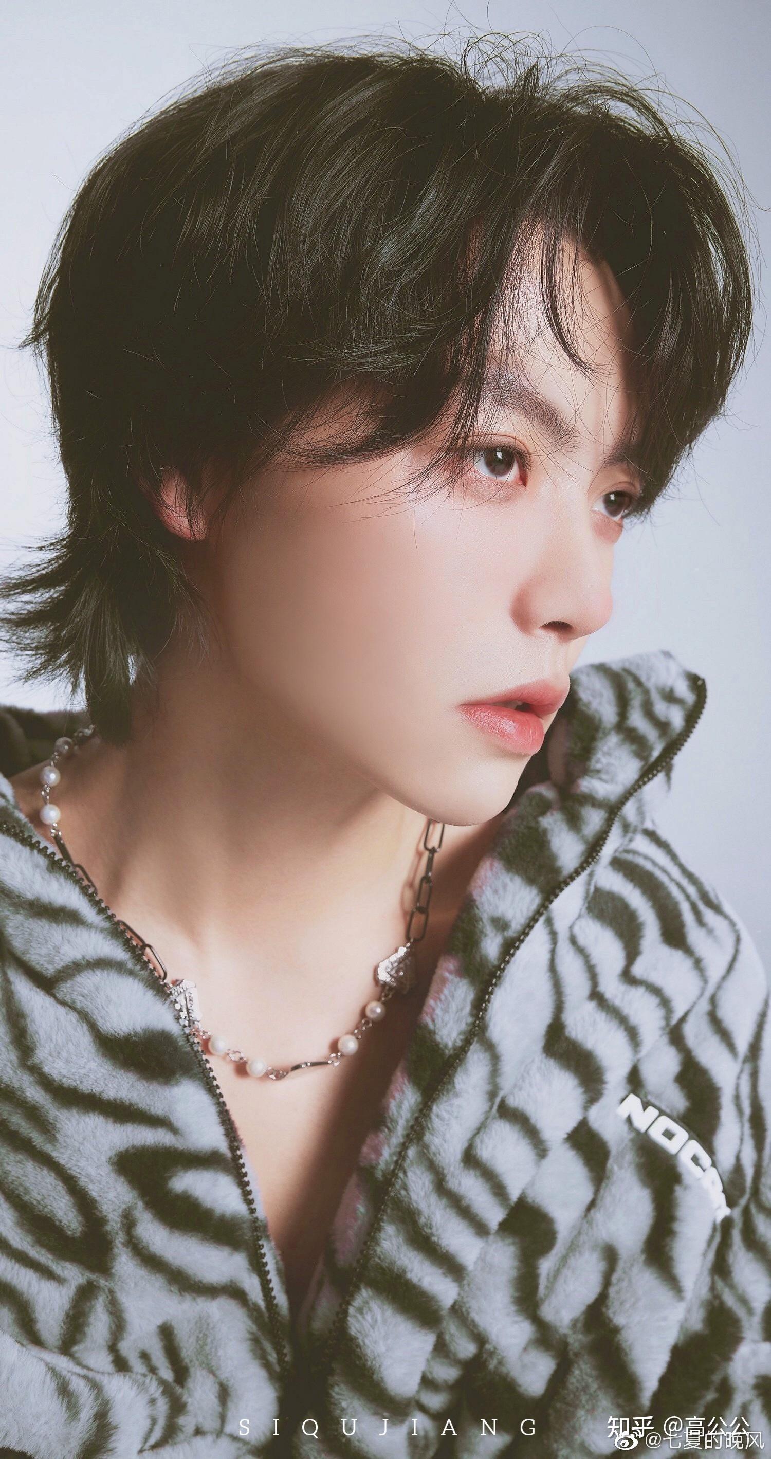 想找一张肖宇梁的图片做壁纸,姐妹们有什么好推荐吗? - 知乎