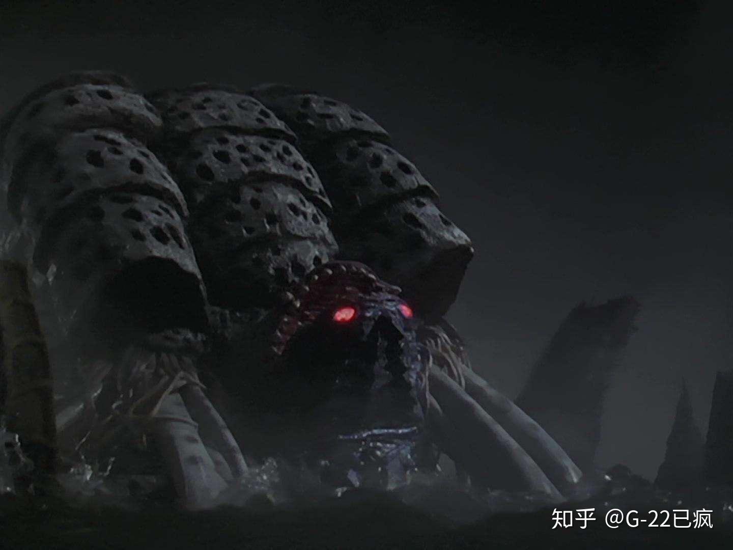 年兽和奥特曼是否具有某种联系