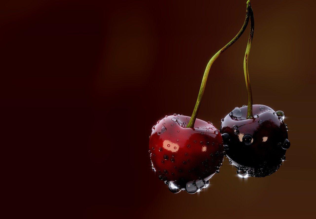 3. 古典韵味配紫檀