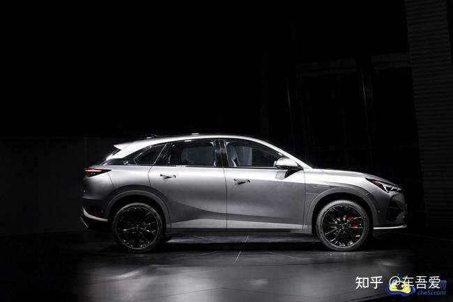阿尔法T5与宋PLUS EV之间,选新的准没错,“全优生”阿尔法T5都要“跳级”了 - 知乎