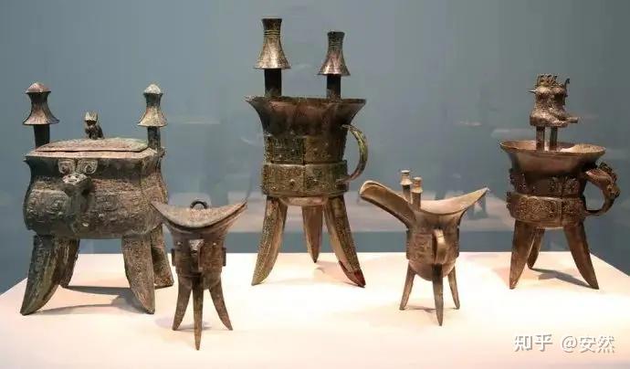 友人館蔵 青銅製 商觚 酒尊 酒器 禮器 置物 賞物 希少 友人館蔵 青銅製 商觚 酒尊 酒器 禮器 置物 賞物