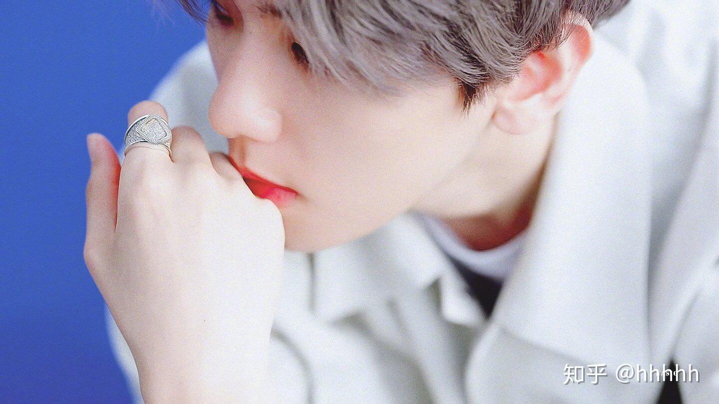 有没有边伯贤solo1时的好看图片