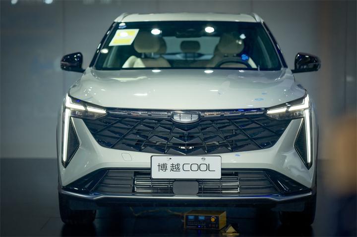 十万级的全能选手博越cool首次亮相2023贵阳国际车展