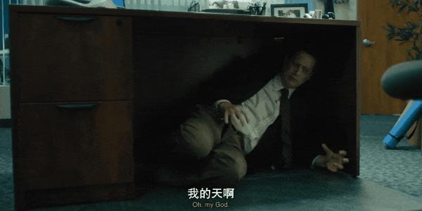 《椅子公司》烂番茄100%，职场喜剧癫狂又惊悚