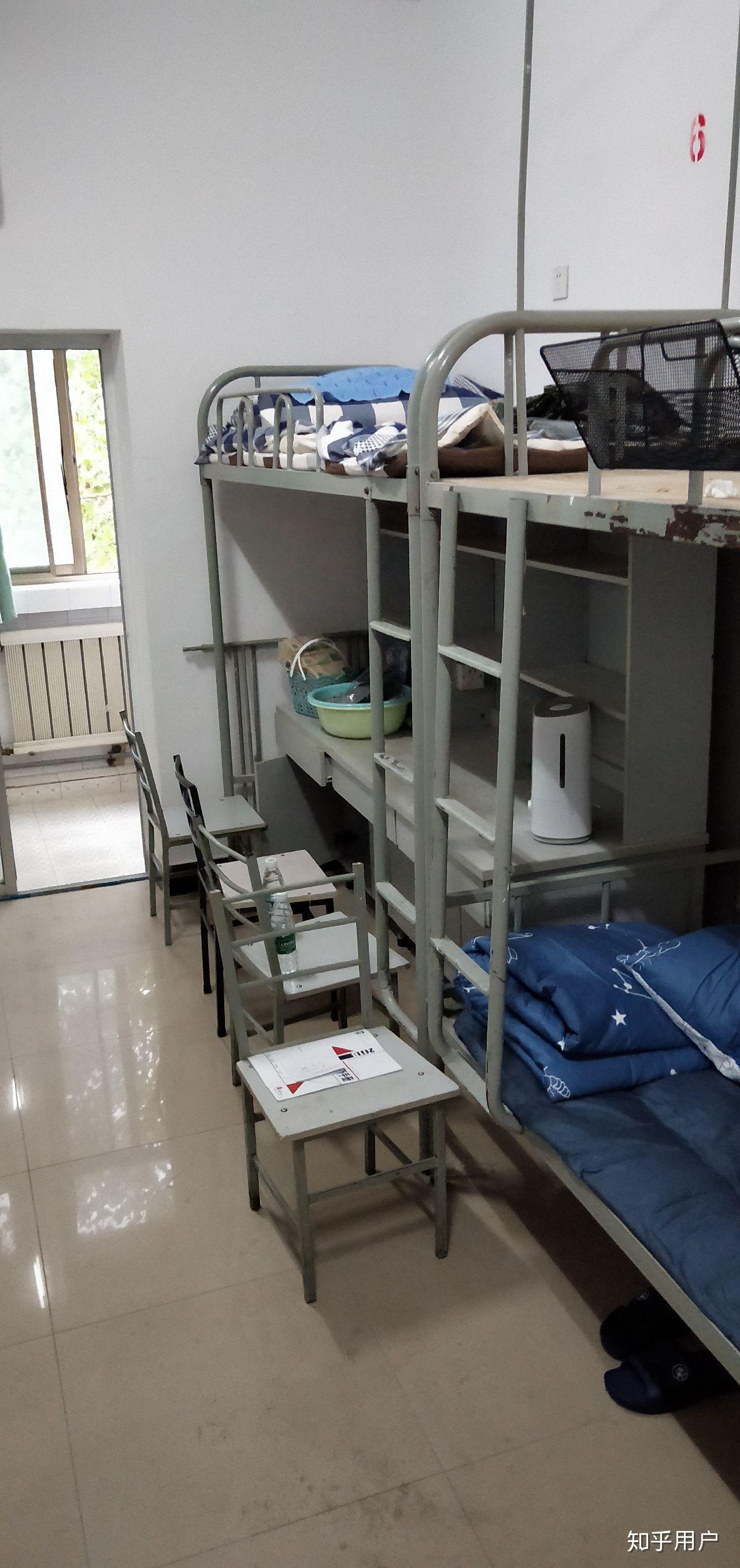关注问题 67 写回答 登录/注册 西安外国语大学 女生宿舍 宿舍苫铑