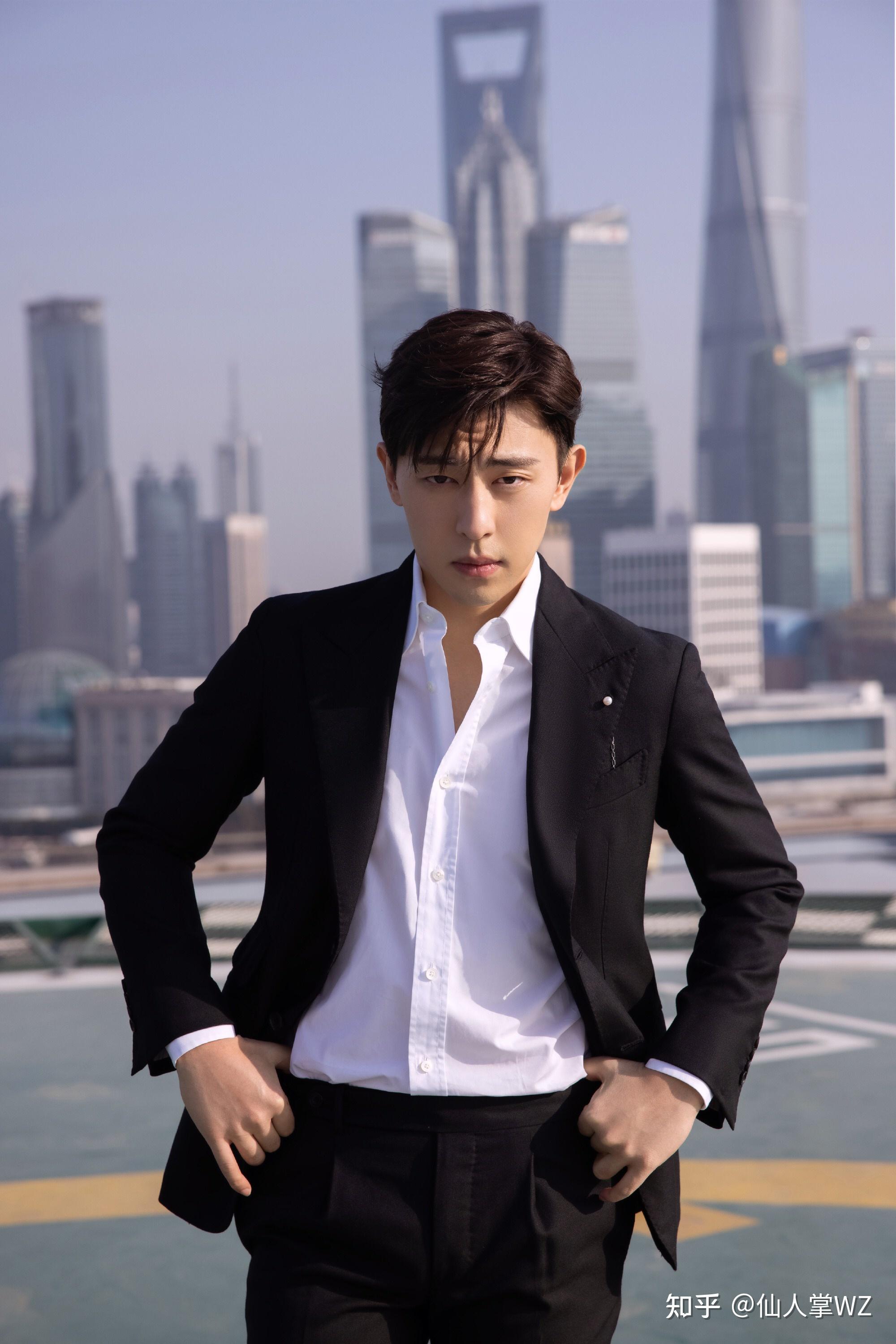 哪个明星穿西装最有禁欲感?