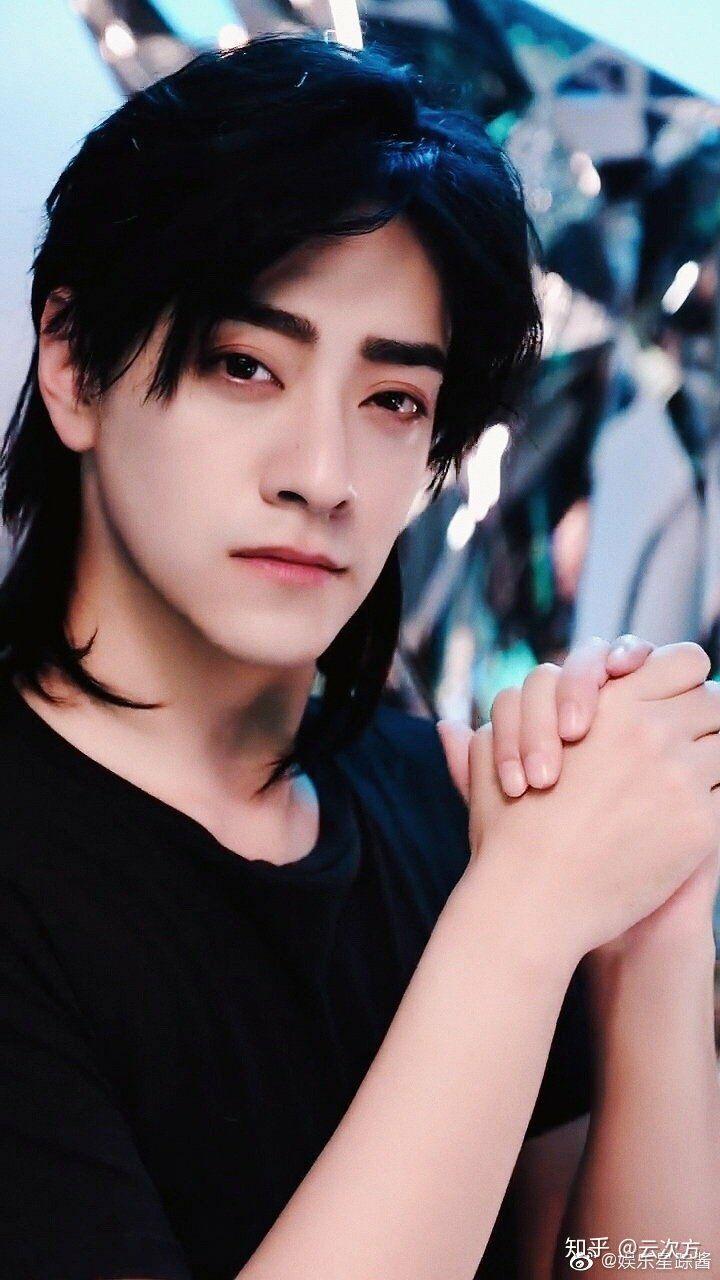 《默读》选角,费渡×骆闻舟,你理想的人是谁? - 知乎