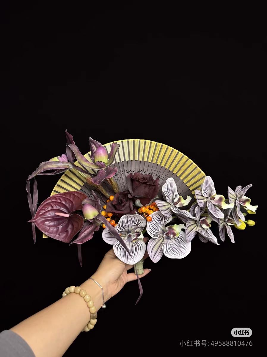 执扇拈花——新中式折扇手捧花如何将千年风雅揉进掌心 - 知乎
