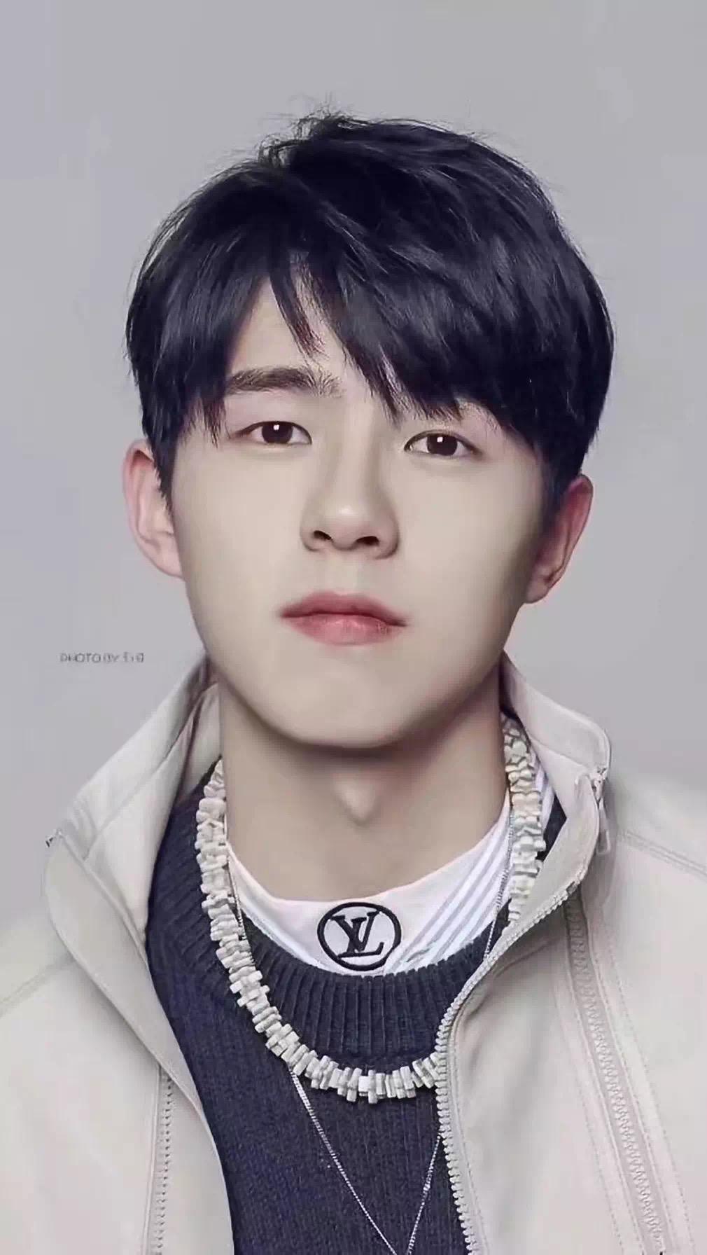 有没有哪些惊艳到你的男明星照片?