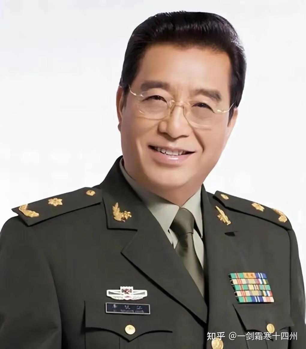 李双江有没有将军军衔还是只是级别相当于将军待遇跟将军军衔不搭边