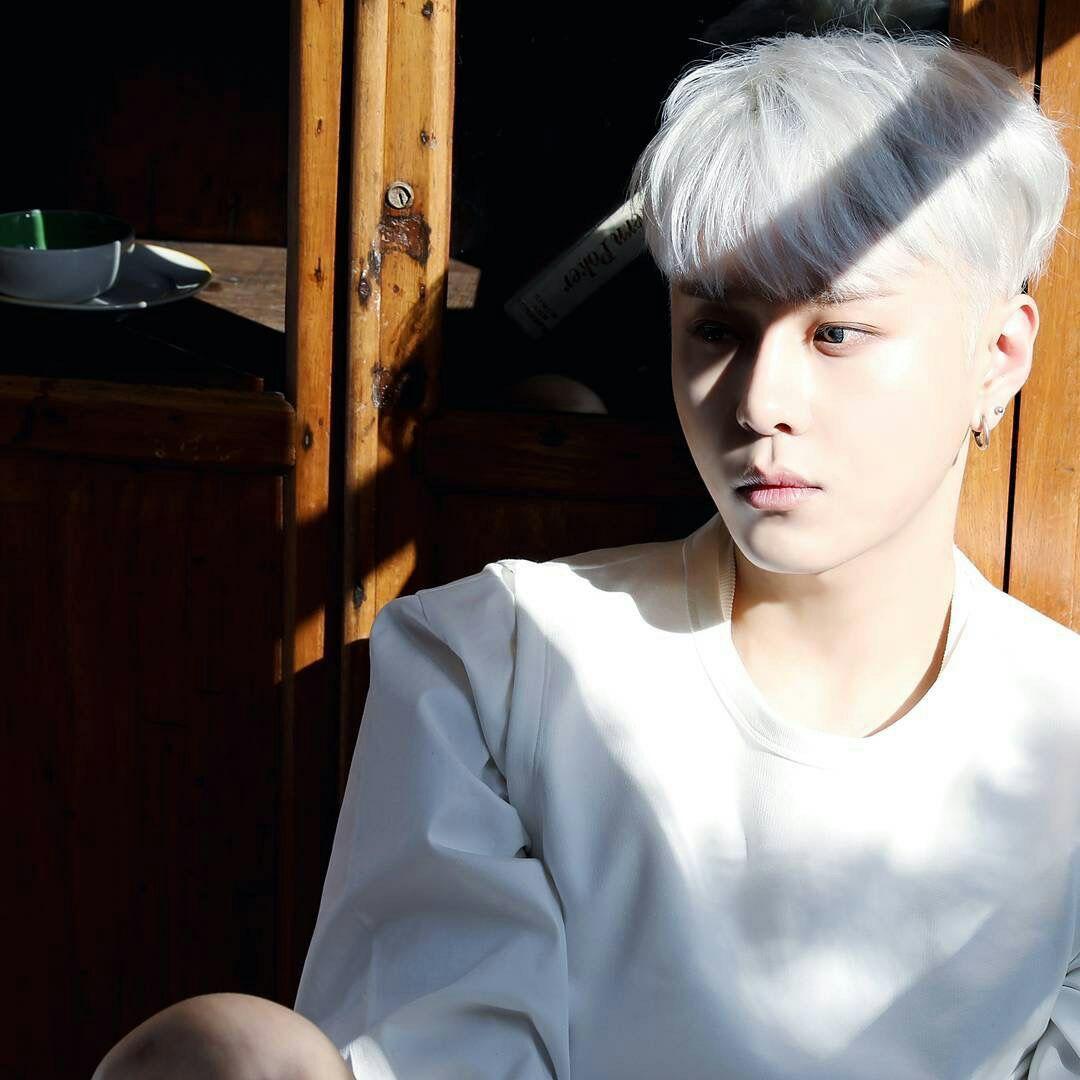 如何评价highlight龙俊亨? - 知乎