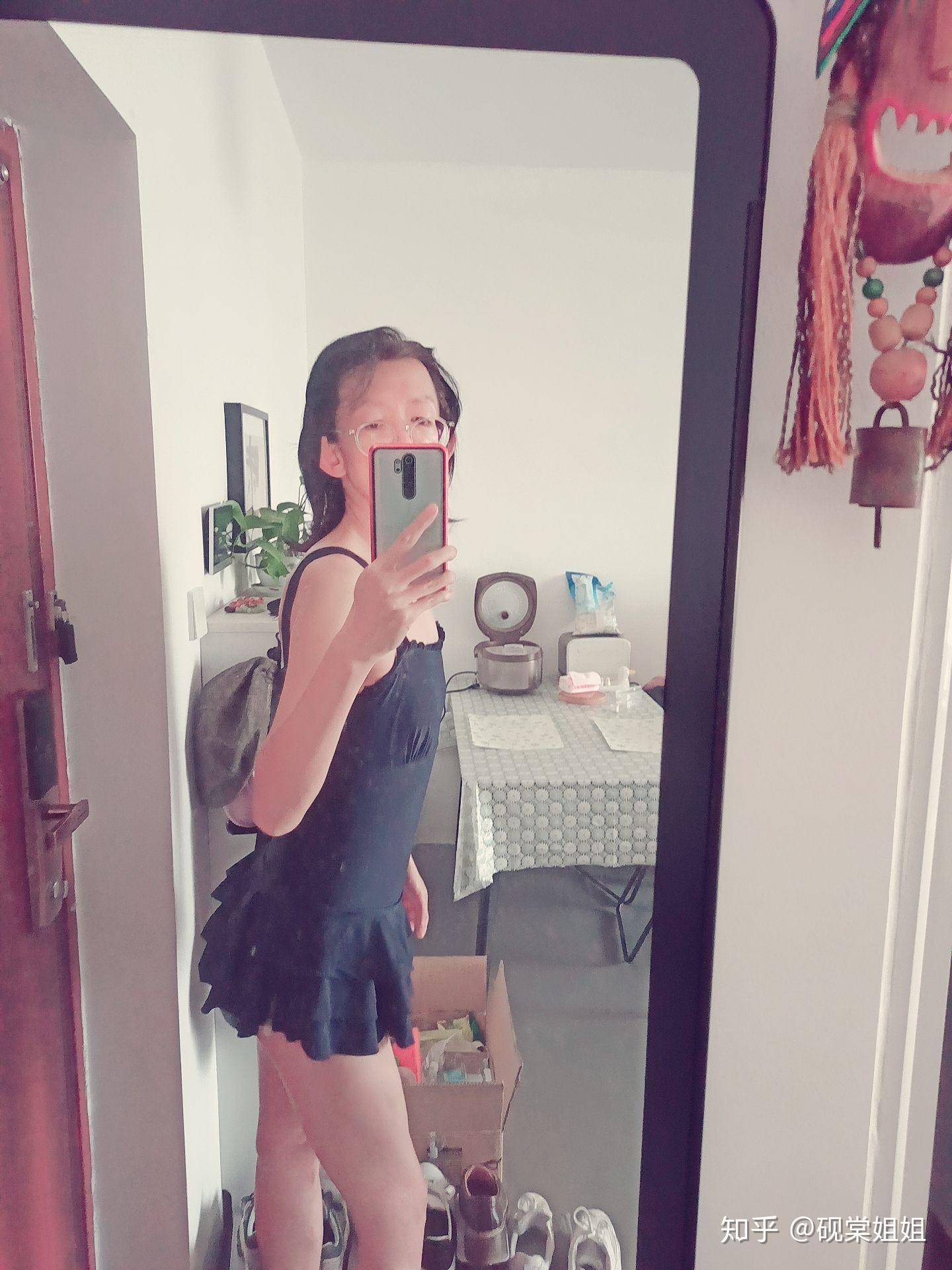 男孩穿女孩泳衣是一种怎么样的体验? - 知乎