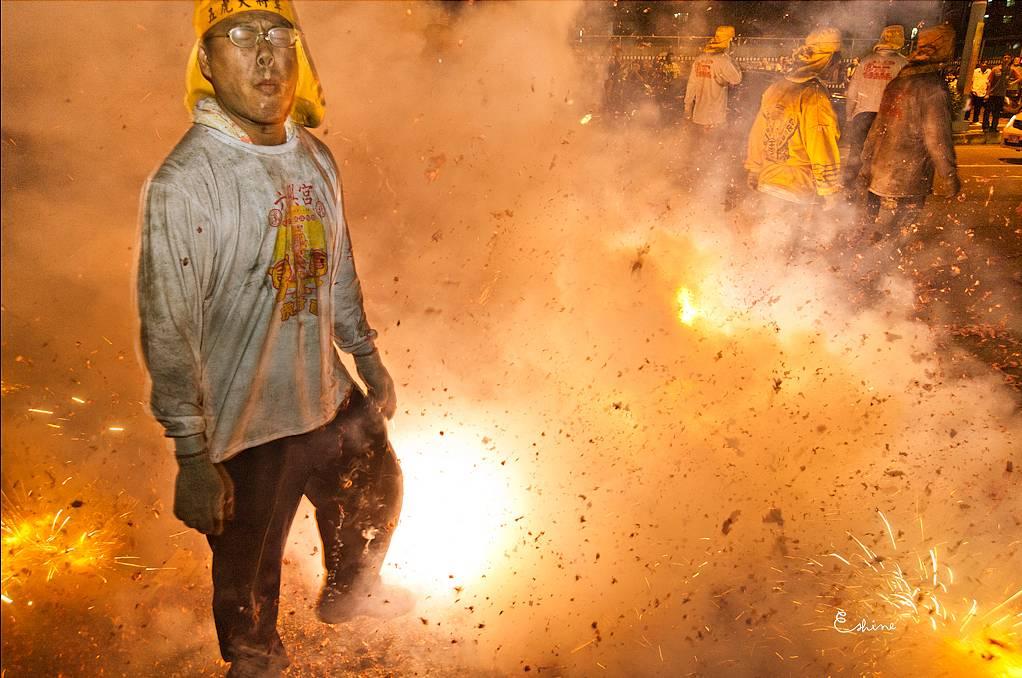 年味变淡,是从我们失去「炮友」开始的! - 知乎