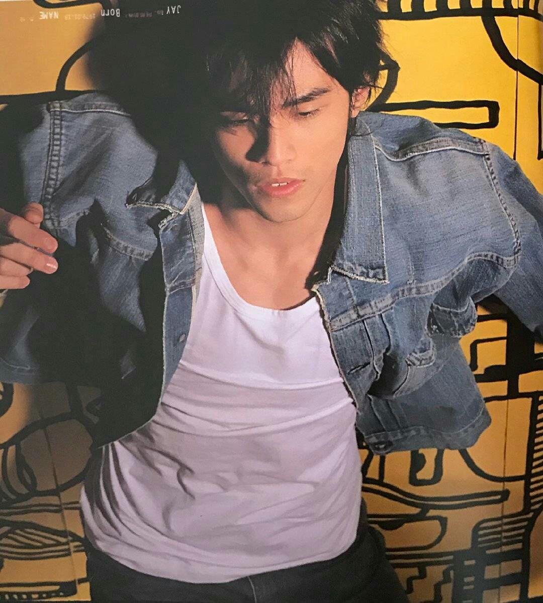 有没有杰伦年轻的帅照?