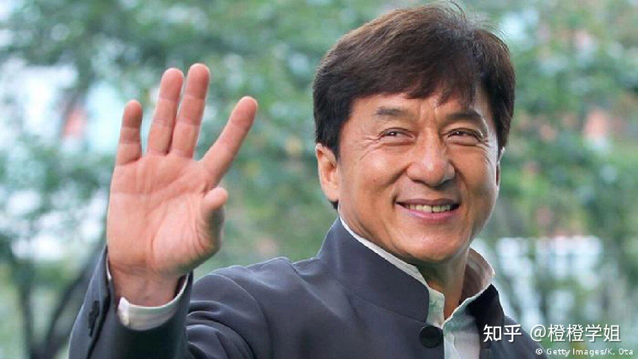 成龙已经完全没有票房号召力又不缺钱为何非要卖力地拍电影
