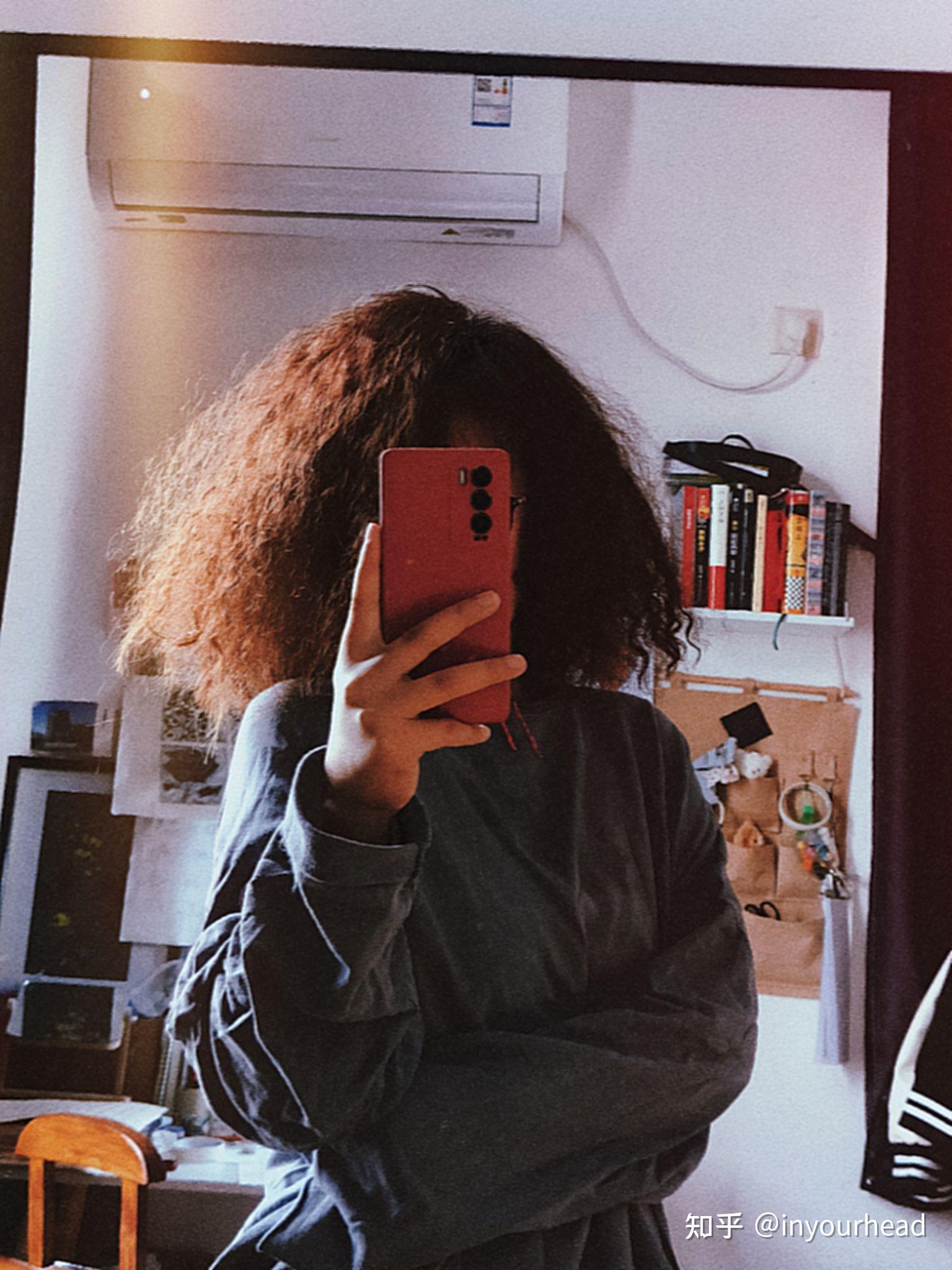 烫爆炸头是一种什么样的体验?