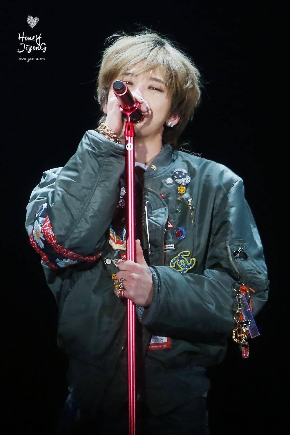 你更喜欢舞台上的gd还是舞台下的权志龙