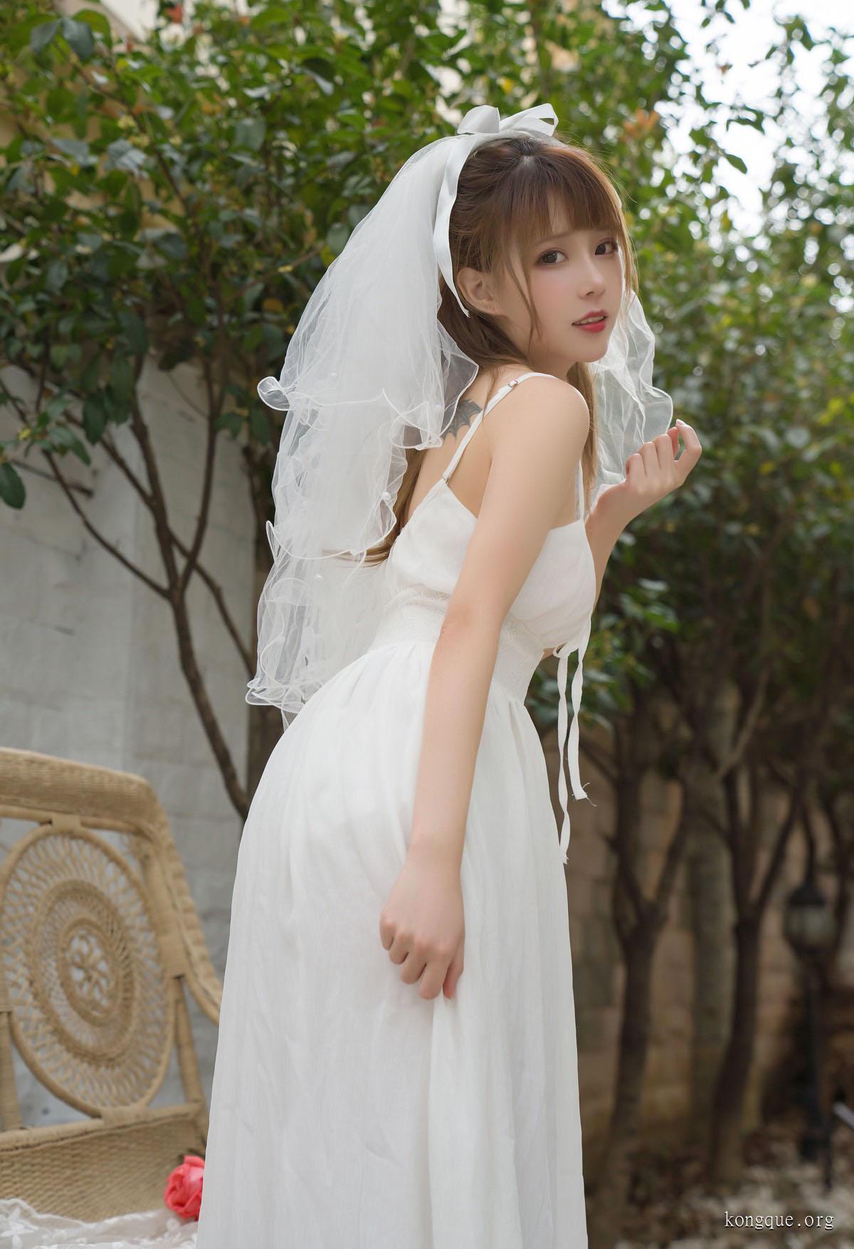 凛子酱 – 非全套最新22期&随包视频[3.2G-2024.6]-佳人吧