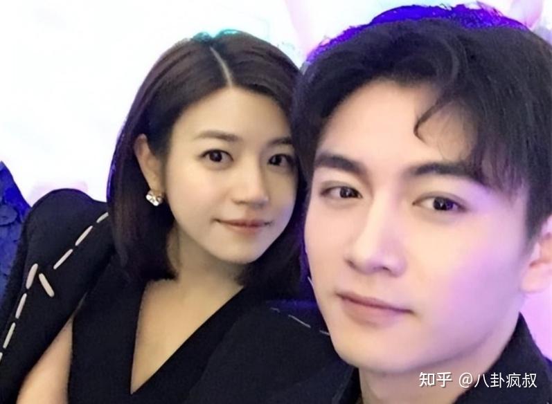 请他俩一起录制节目(就跟哑女和老公那样),结果小笼包还真的应下了
