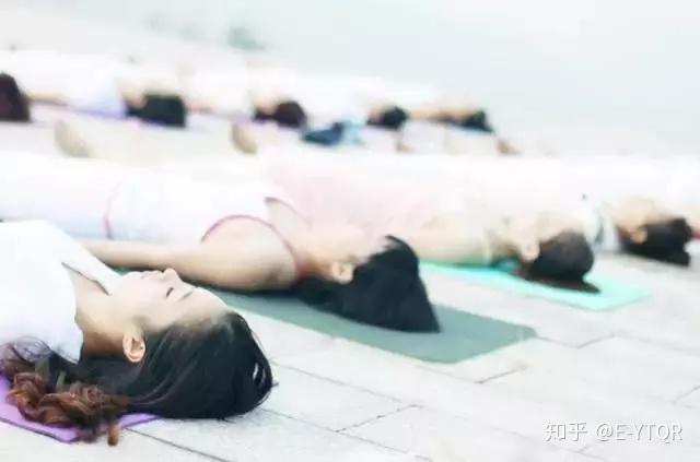 瑜伽休息术精讲及值得收藏的放松词 - 知乎