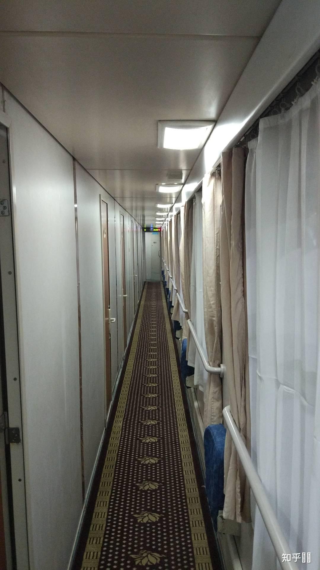 中国火车软卧是什么样子的? - 知乎