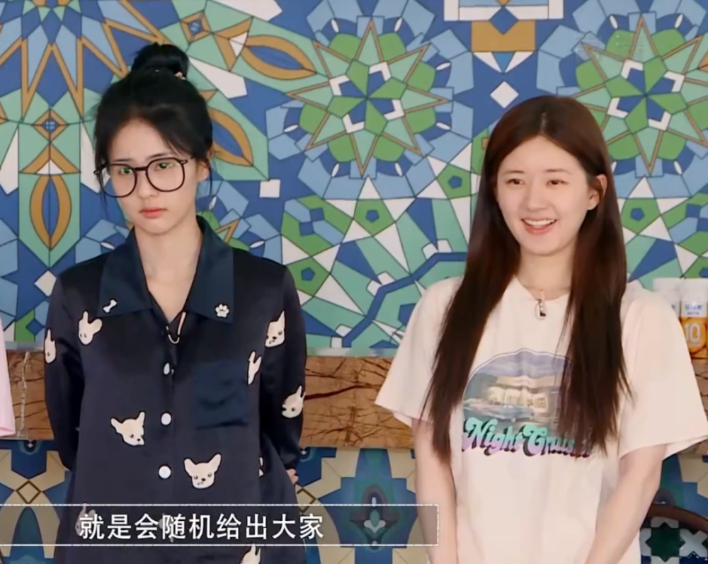 赵露思上跑男那期好清纯好灵动,甚至能压过白鹿杨颖,为什么还会有人说