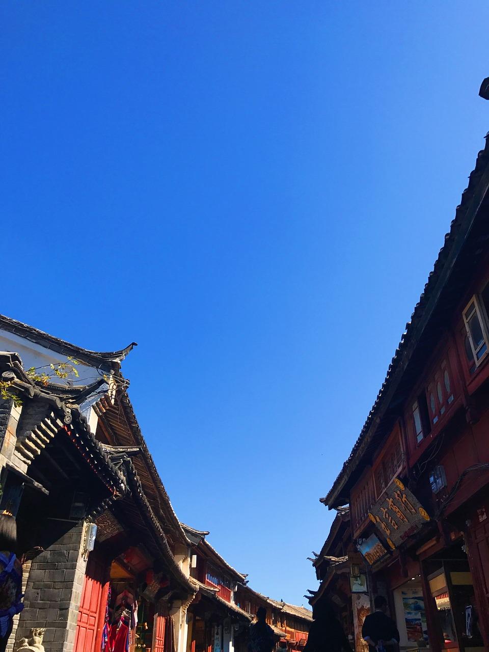 丽江到哈尔滨多少钱