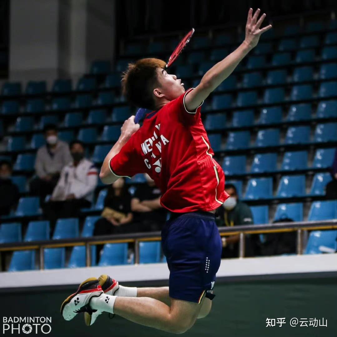 4月 10 日翁泓阳获韩国羽毛球公开赛男单冠军,如何评价他的表现?