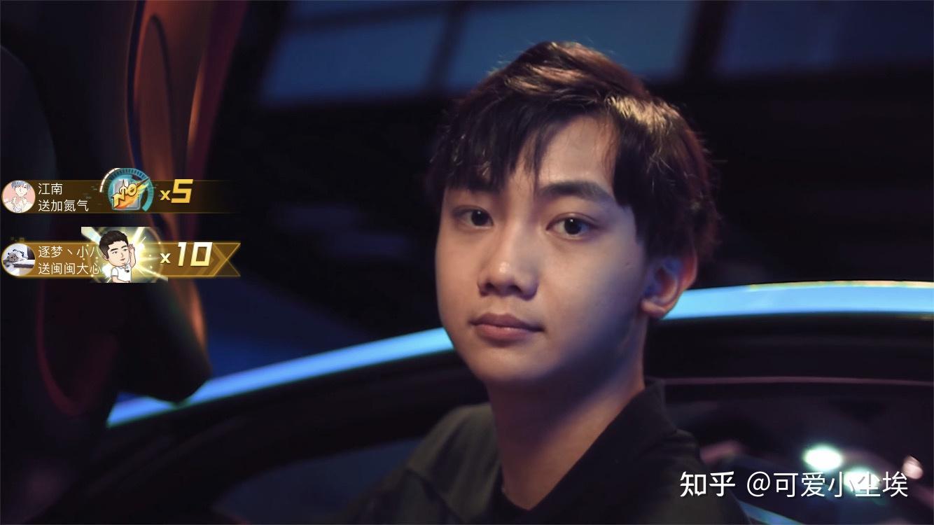 如何看待qq飞车s联赛中的rngm云海这名选手