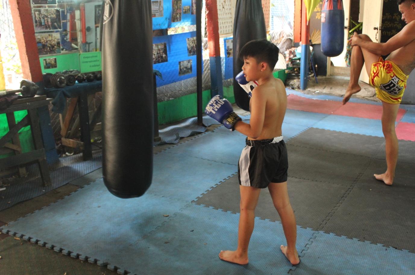 在泰国参加泰拳比赛是怎样一个体验? - 知乎