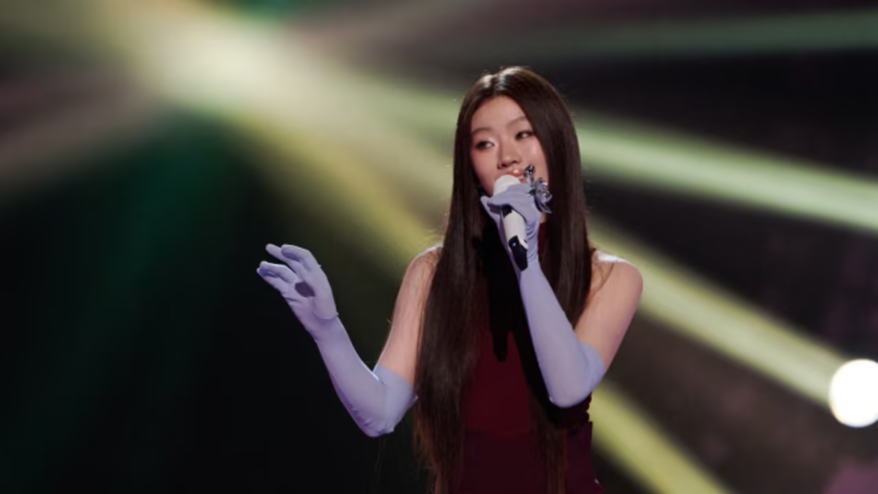 单依纯在演唱会唱《李白》的行为若真的侵权了，可能会如何赔偿、赔偿多少？类似情况有先例吗？