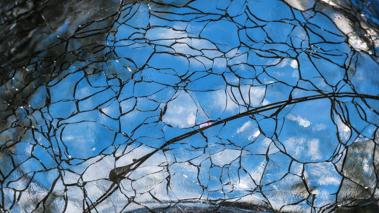 2. 购买新镜子替换