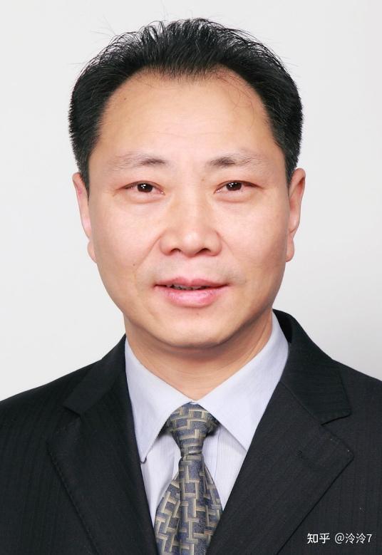 重庆医科大学及现任校领导简介 - 知乎