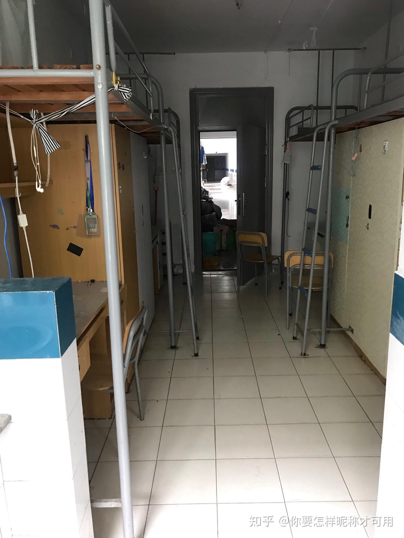 文华学院的宿舍条件如何?校区内有哪些生活设施? - 知乎