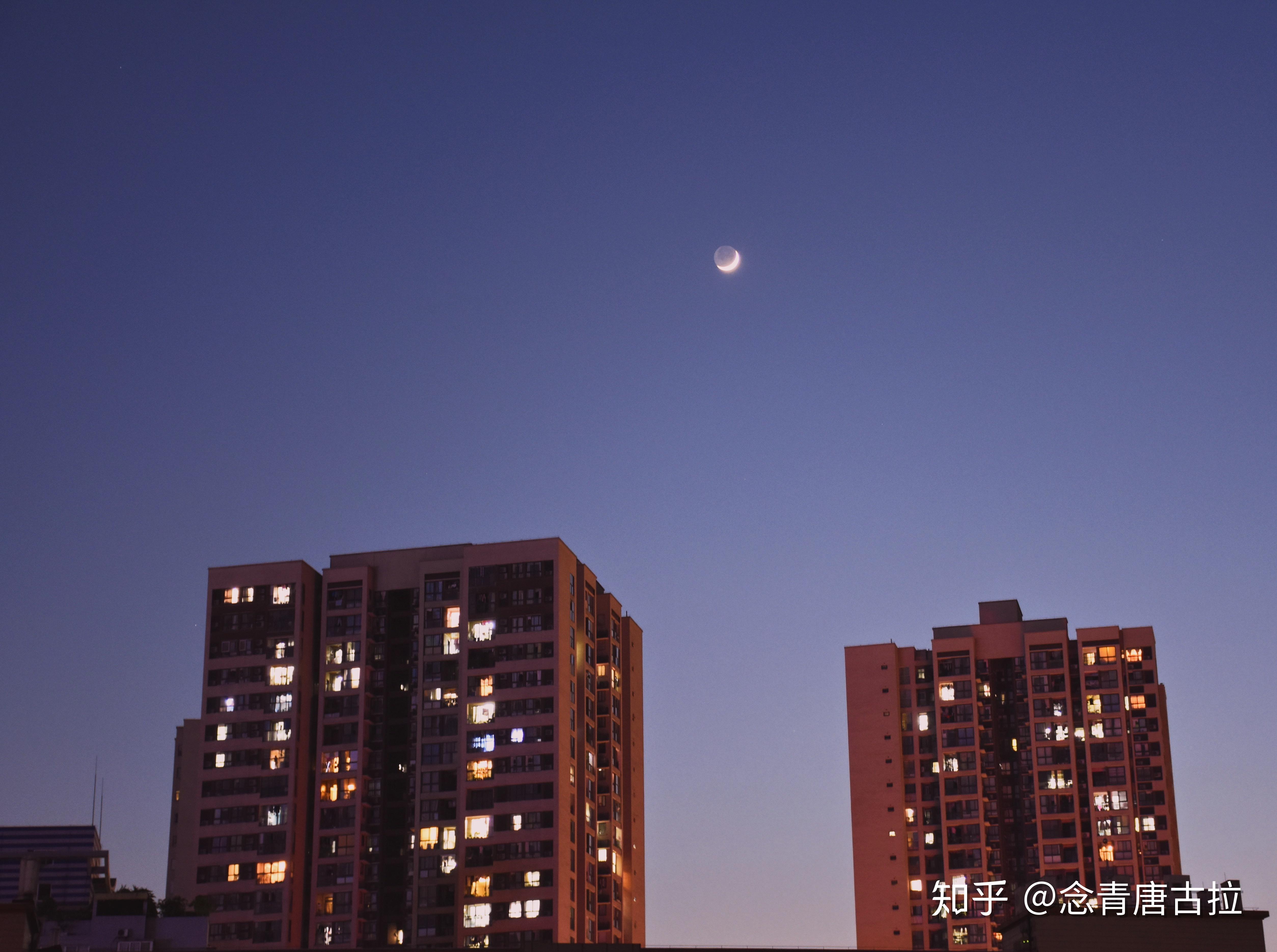 拍月牙的时候怎么才能显示整个月亮? - 知乎