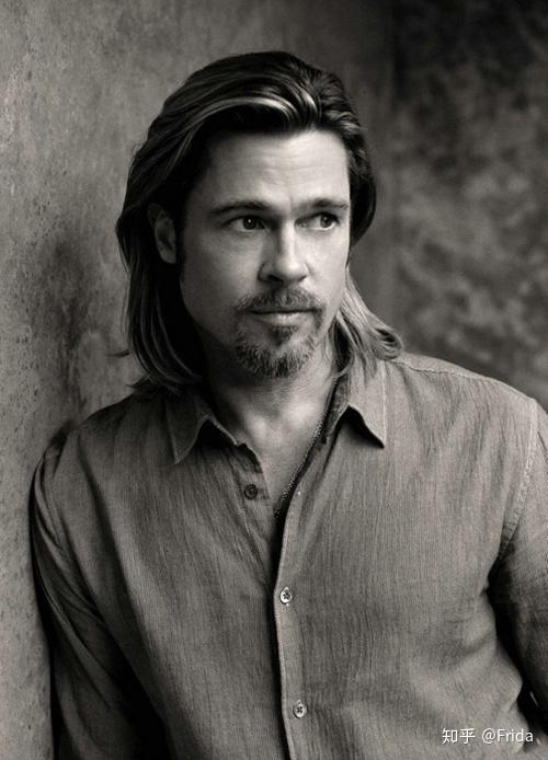 有没有能体现布拉德·皮特颜值的壁纸? - 知乎