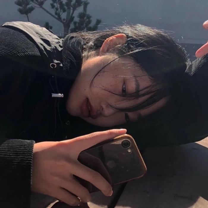 有没有好看的女生头像啊真人动漫都可