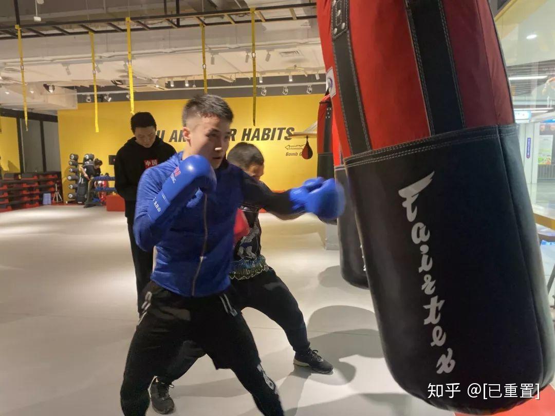 【手法防守】拍击防守技巧训练及实战教学 - 知乎