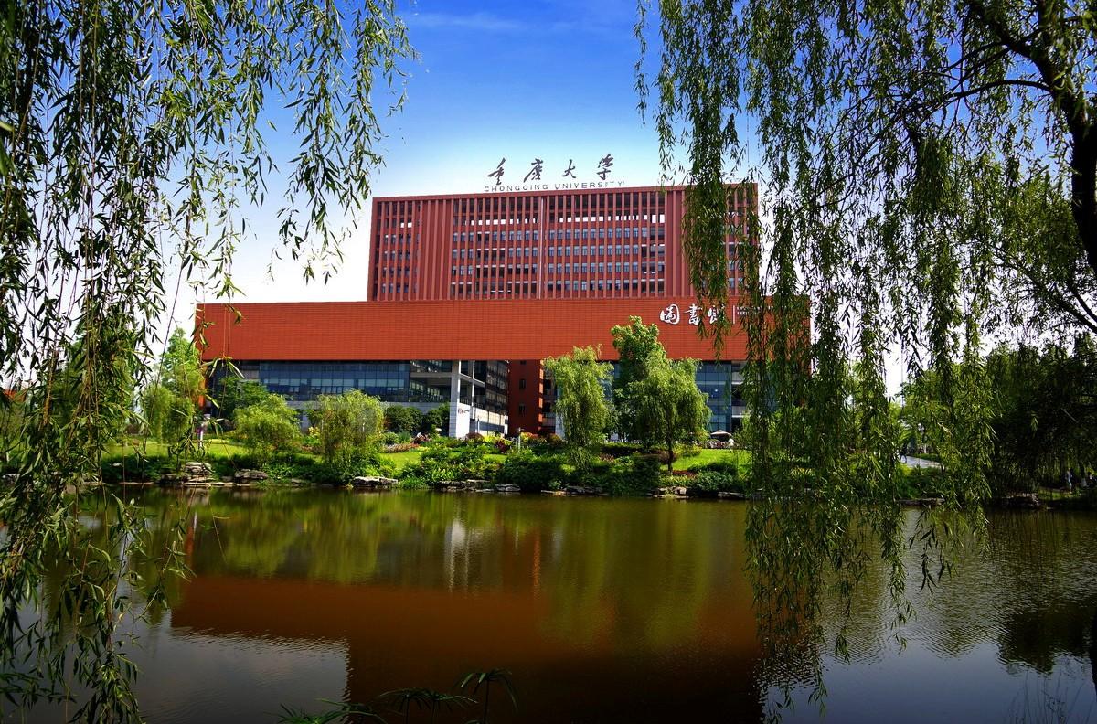 重大虎溪校区图书馆允许校外人进入吗