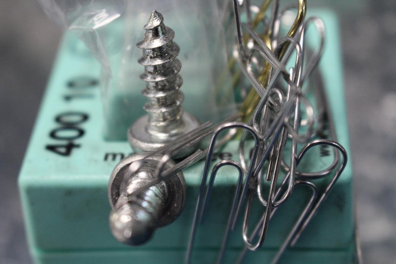 4. 螺钉牙距检查