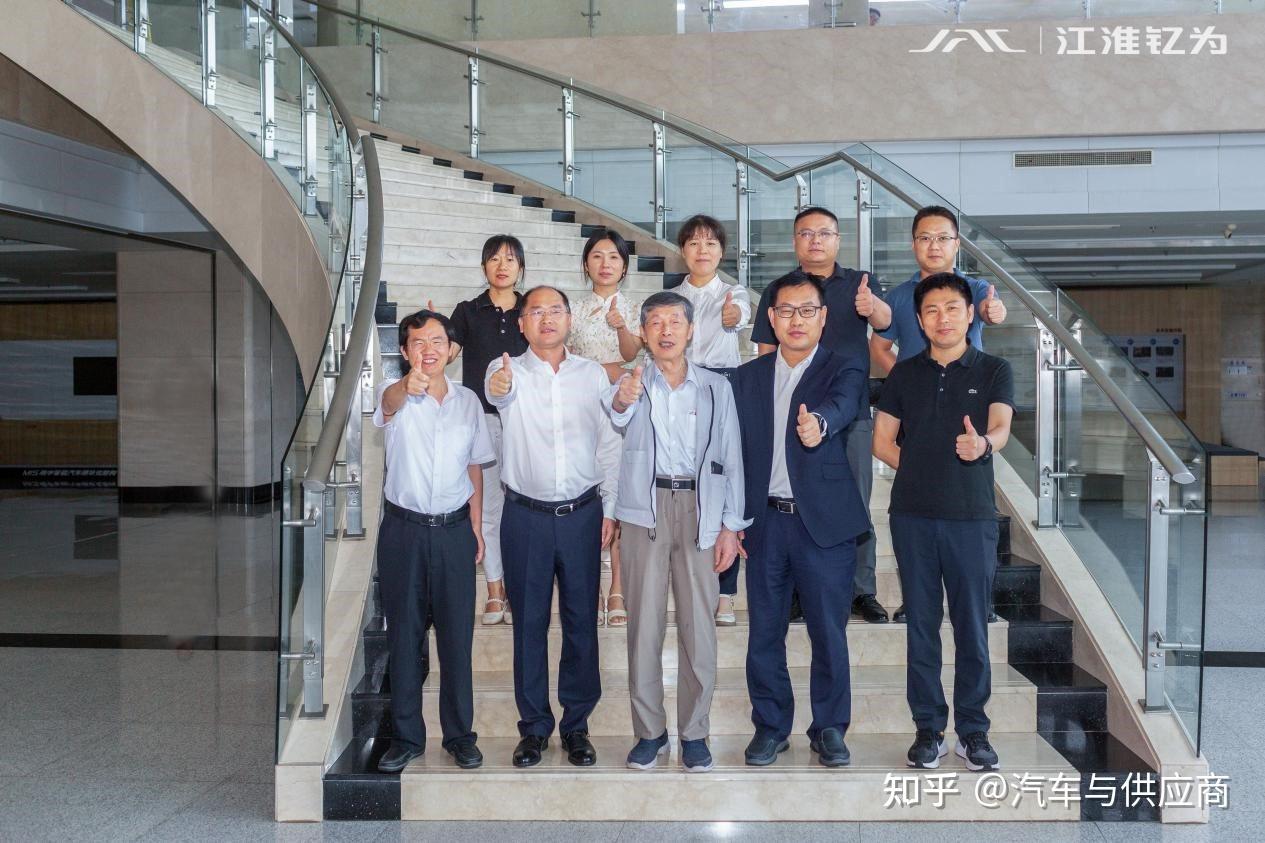 “中国锂电之父”陈立泉院士点赞“蜂窝电池” 永不自燃！ - 知乎